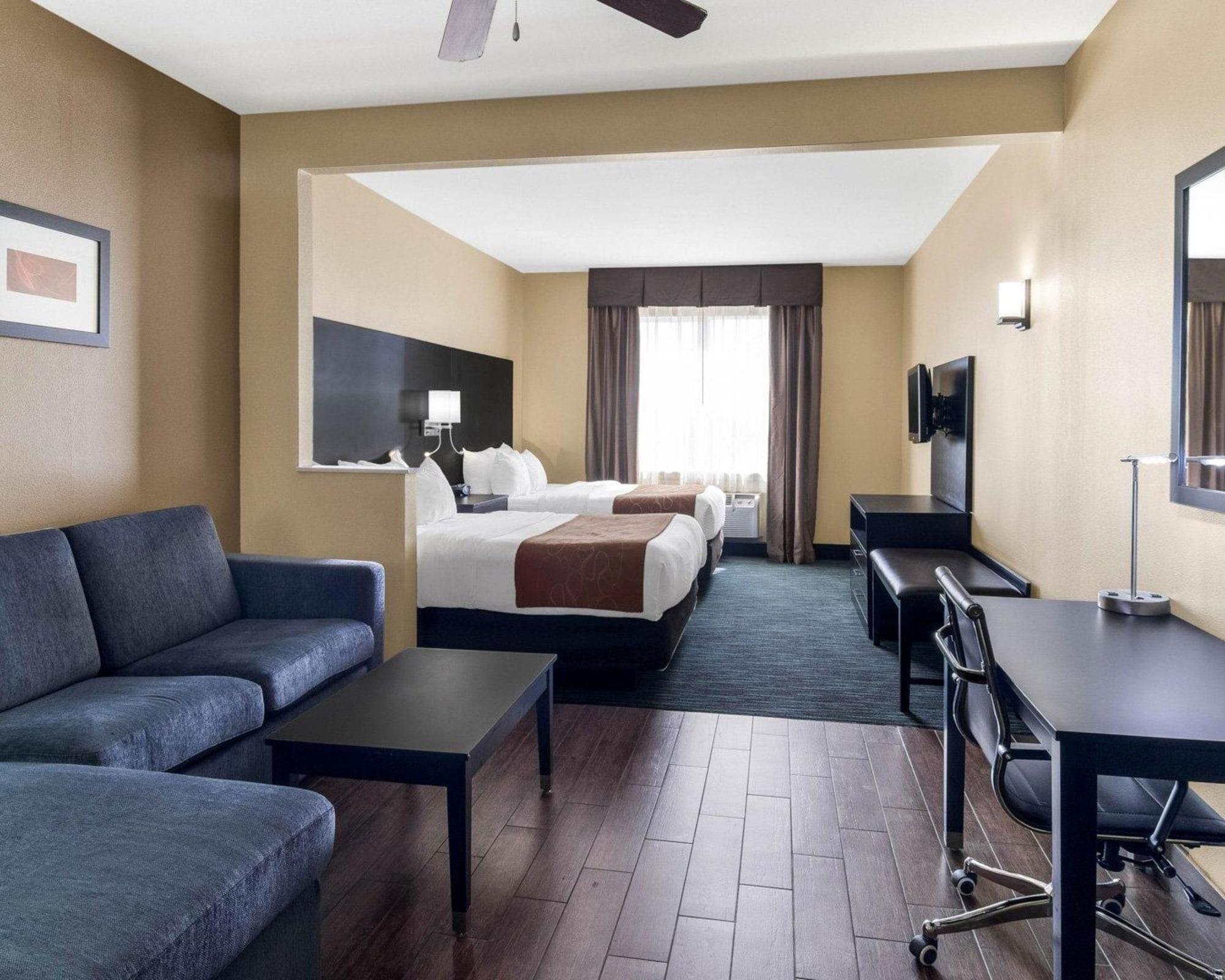 Comfort Suites Odessa Esterno foto