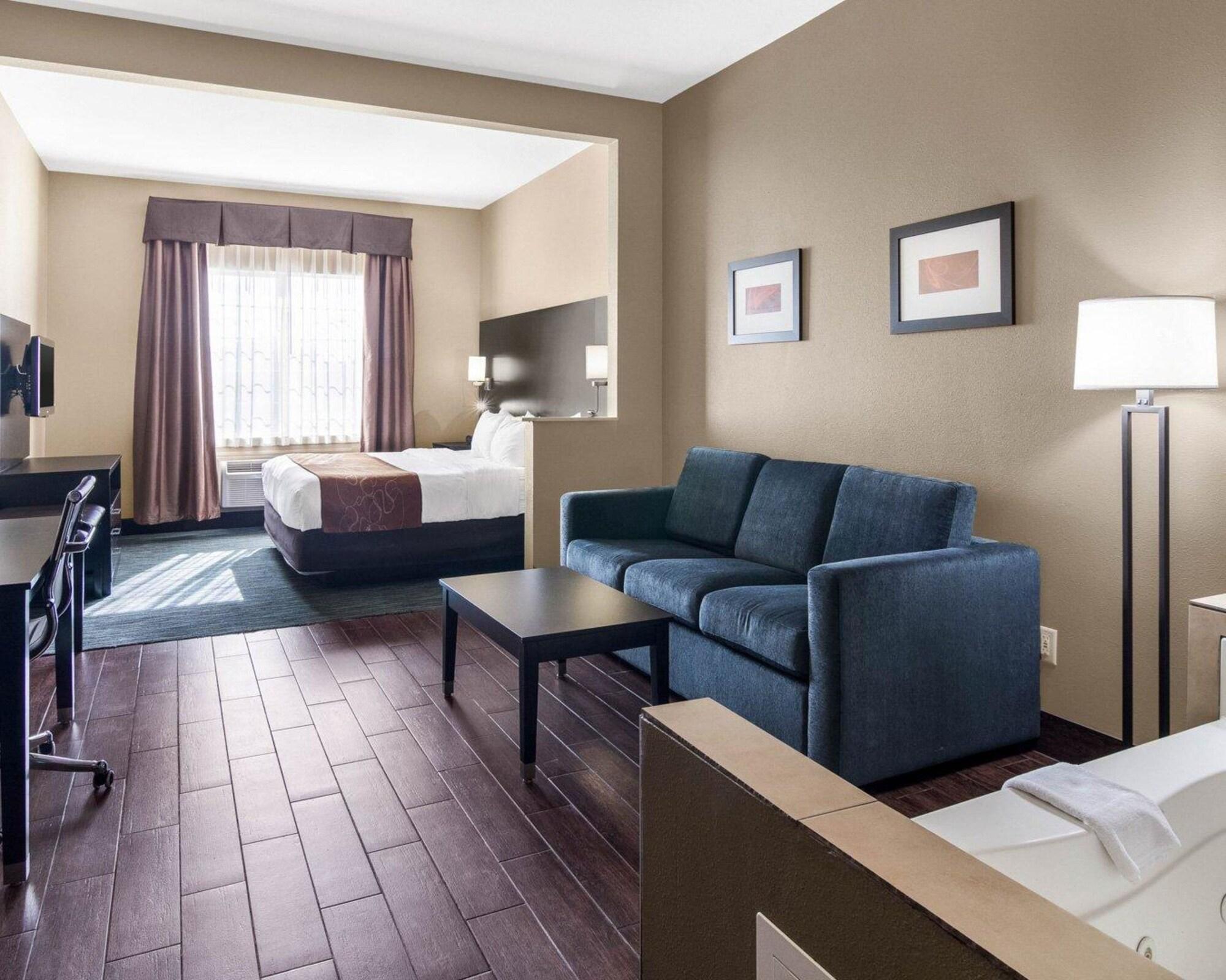 Comfort Suites Odessa Esterno foto