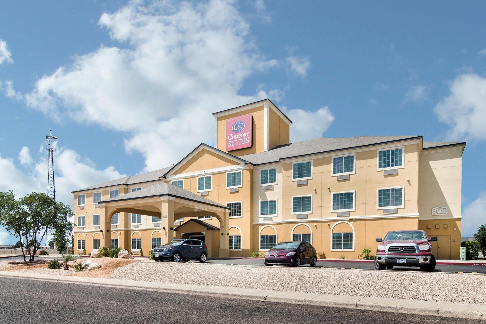Comfort Suites Odessa Esterno foto