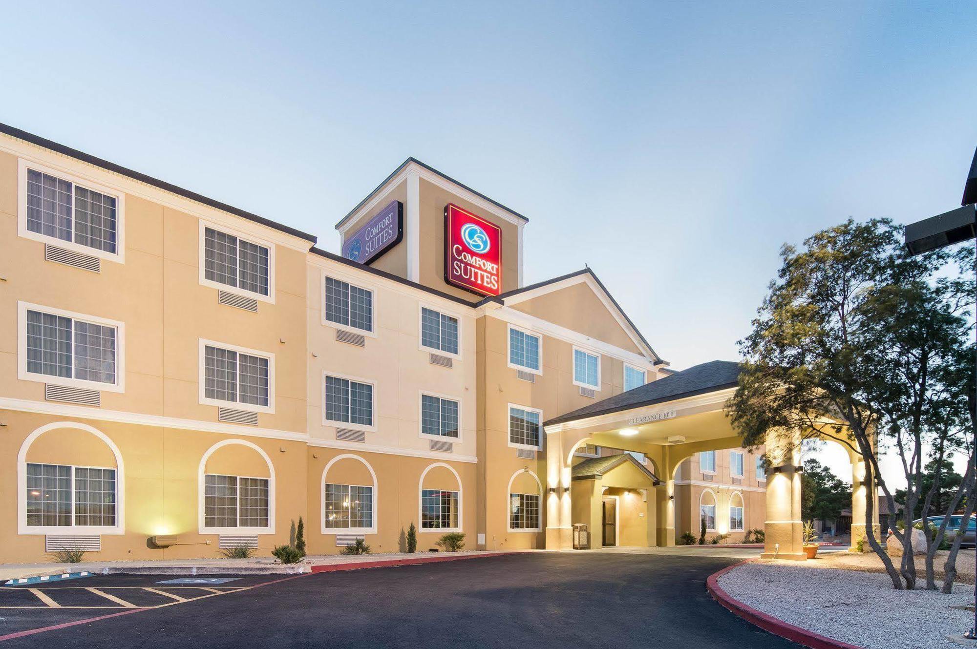 Comfort Suites Odessa Esterno foto