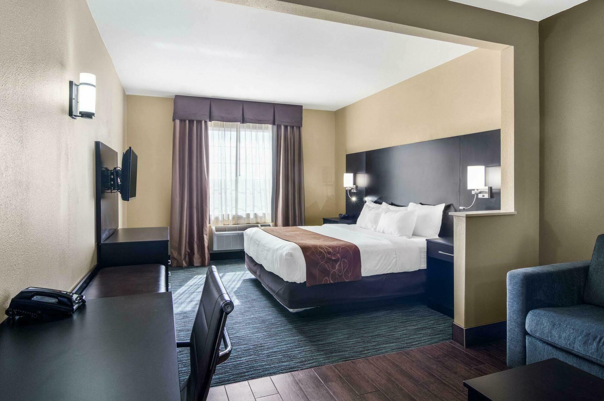 Comfort Suites Odessa Esterno foto